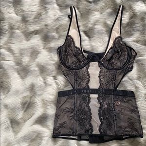 Sexy Lace Unpadded Corset